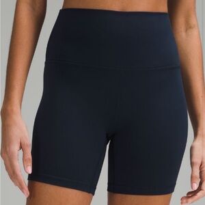 lululemon Short 6"